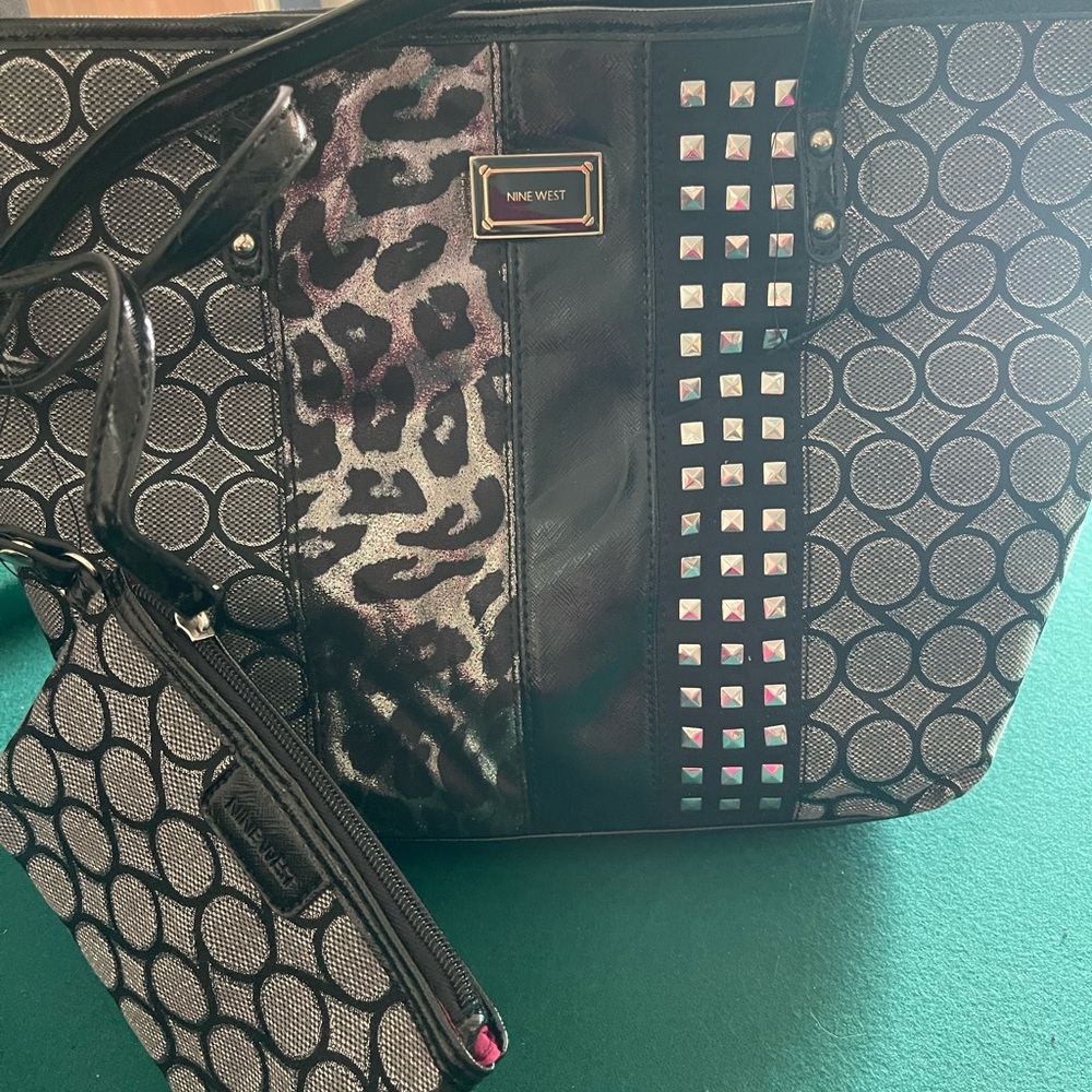Nine West Tote Purse - Picture 2 of 4